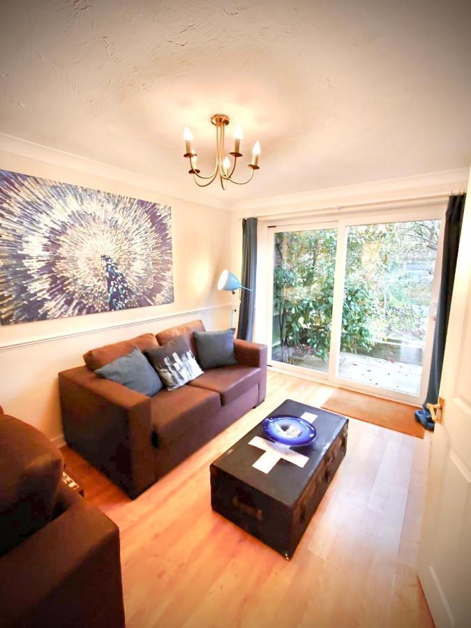 St Anne'S Serviced Accommodation - Bicester Oxfordshire Exterior foto