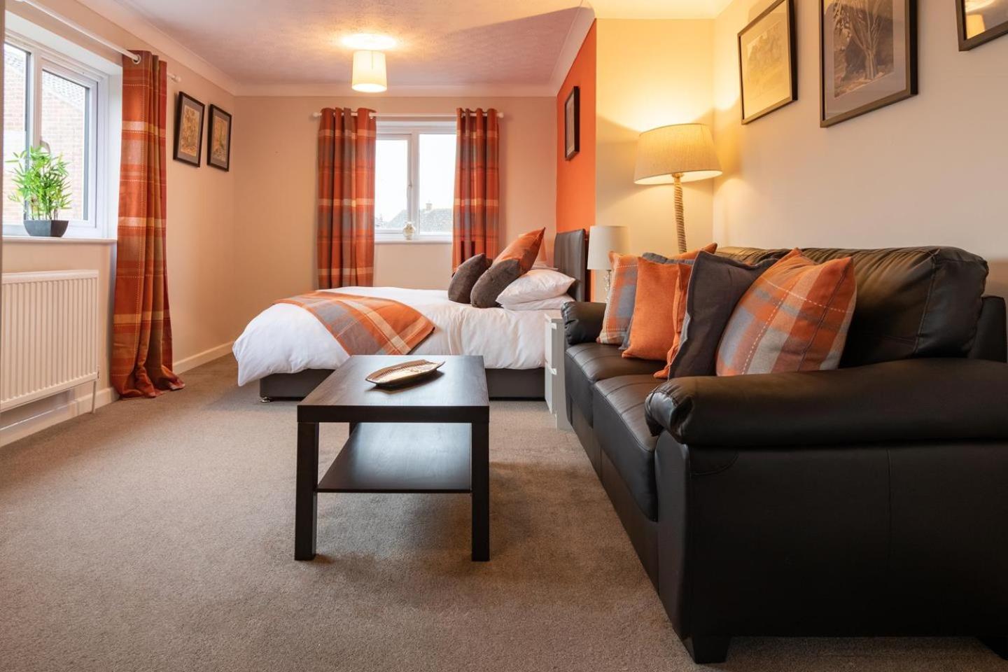 St Anne'S Serviced Accommodation - Bicester Oxfordshire Exterior foto